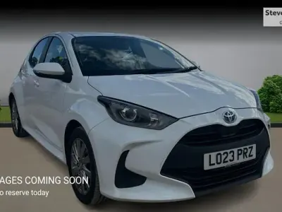 Usata Toyota Yaris Hybrid 116 CV (85 kW) 2026 Utilitaria