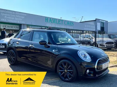 Used Mini Cooper Hatch 136 HP (100 kW) 2017 Black Hatchback