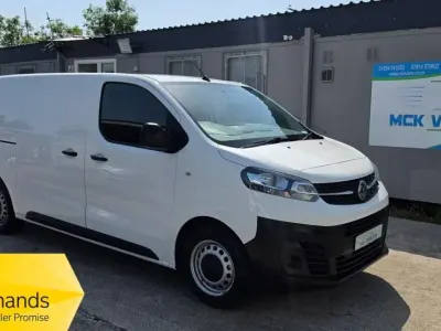 Used Vauxhall Vivaro Edition 100 HP (73 kW) 2021 White MPV