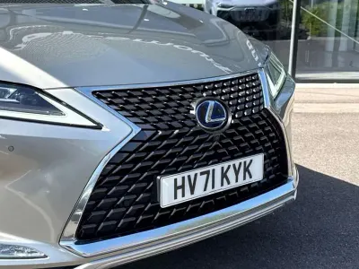 Usado Lexus RX450h 313 CV (230 kW) 2021 Plateado SUV