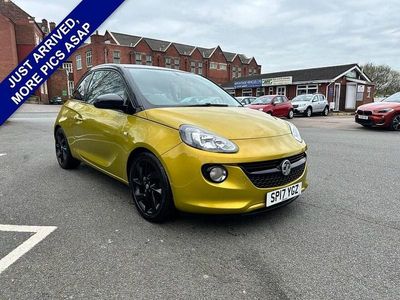 Used Vauxhall Adam S 70 HP (51 kW) 2017 Gold Hatchback
