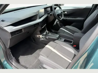 Used Vauxhall Frontera 81 kW (111 HP) 2026 Green SUV