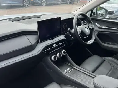 Używany Skoda Kodiaq SE L 150 KM (110 kW) 2024 Biały SUV