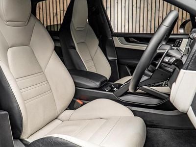 Used Porsche Cayenne 474 HP (348 kW) 2024 Grey SUV