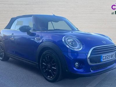 Begagnad Mini Cooper Classic 136 HK (100 kW) 2019 Blå Halvkombi