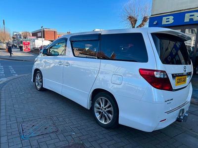 Used Toyota Alphard Luxury 170 HP (125 kW) 2010 MPV