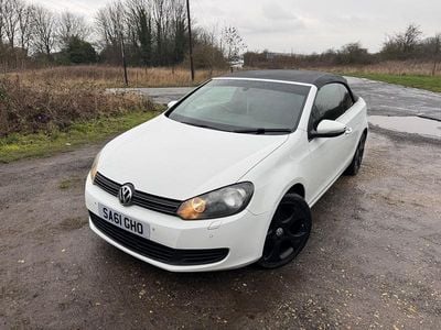 Used VW Golf SE 105 HP (77 kW) 2011 White Cabriolet