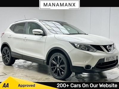 Storm white Used 2017 Nissan Qashqai Tekna SUV | £9,879 (Fair price)