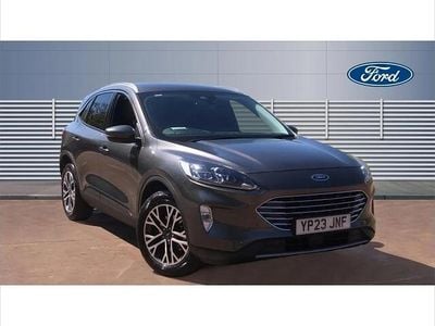 Begagnad Ford Kuga Titanium 150 HK (110 kW) 2023 Grå SUV