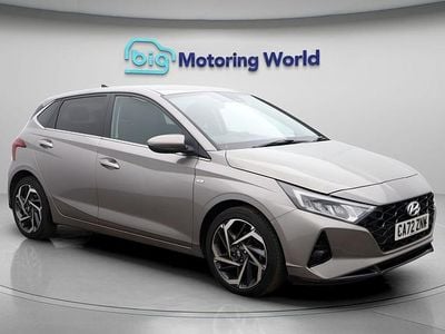 Used Hyundai i20 Premium 99 HP (72 kW) 2023 Hatchback