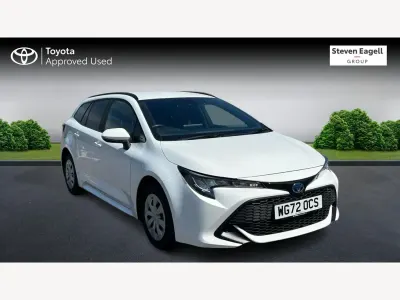 Używany Toyota Corolla 120 KM (88 kW) 2022 Biały