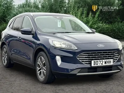 Używany Ford Kuga Titanium 150 KM (110 kW) 2022 Niebieski SUV