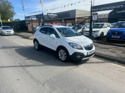 Used Vauxhall Mokka 115 HP (84 kW) 2016 White SUV