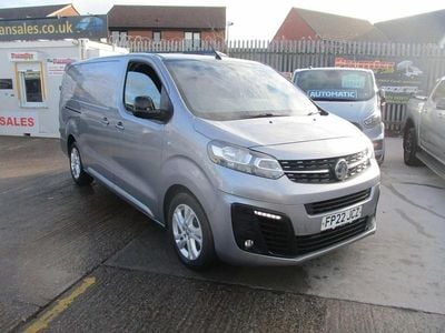 Used Vauxhall Vivaro Elite 150 HP (110 kW) 2022 Grey MPV