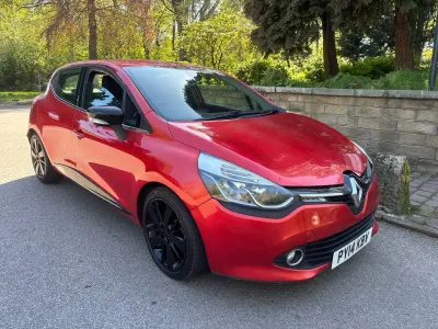 Gebraucht Renault Clio IV Dynamique 90 PS (66 kW) 2014 Rot Kleinwagen