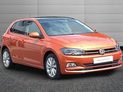 Used VW Polo SEL 110 HP (80 kW) 2021 Energetic orange Hatchback