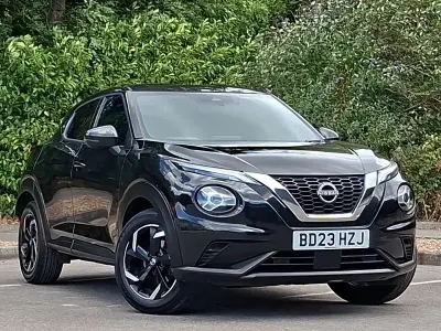 Used Nissan Juke N-Connecta 114 HP (83 kW) 2023 Black SUV
