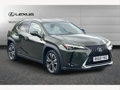 Used Lexus UX 250h 180 HP (132 kW) 2019 Green SUV