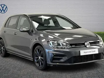 Used VW Golf VII R-line 150 HP (110 kW) 2019 Indium grey Hatchback