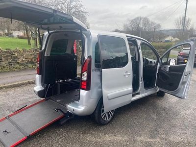 Used Peugeot TePee Active 98 HP (72 kW) 2019