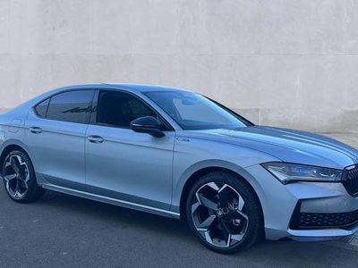 New Skoda Superb SportLine 150 HP (110 kW) 2025 Pebble silver metallic Hatchback