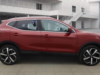 Used Nissan Qashqai Tekna 130 HP (95 kW) 2018 Magnetic red SUV