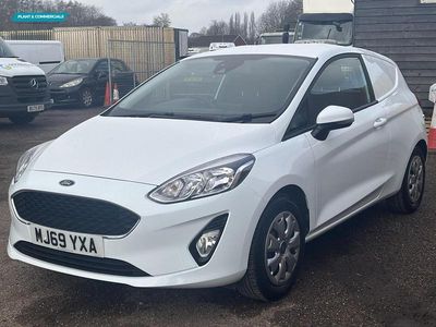 Used Ford Fiesta S 85 HP (62 kW) 2019 White Hatchback