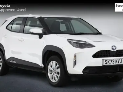 Used Toyota Yaris Hybrid 116 HP (85 kW) 2026 Estate