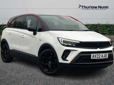 Used Vauxhall Crossland GS Line 110 HP (80 kW) 2022 White SUV