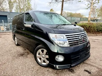 Used Nissan Elgrand 2007 Black MPV