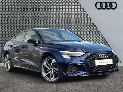 Usado Audi A3 Comfort 147 HP (108 kW) 2022 Azul Sedan