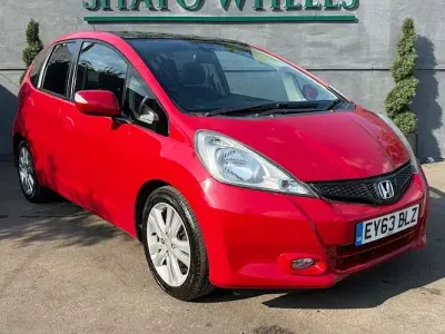 Used Honda Jazz EX 99 HP (72 kW) 2013 Red Hatchback