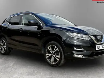 Used Nissan Qashqai N-Connecta 110 HP (80 kW) 2018 Black SUV