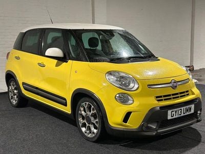 Used Fiat 500L Trekking 105 HP (77 kW) 2013 Yellow MPV