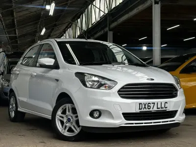 Used Ford Ka Plus Zetec 70 HP (51 kW) 2017 White Hatchback