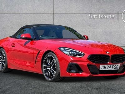 Begagnad BMW Z4 M Sport 194 HK (142 kW) 2024 Röd Cab
