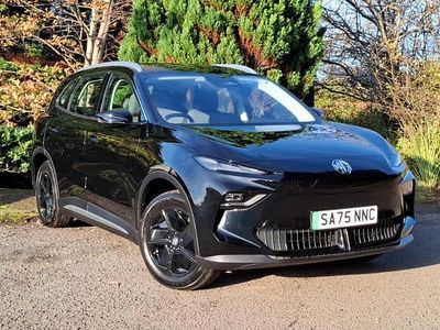 New MG MG5 EV SE 125 kW (170 HP) 2025 Black Estate