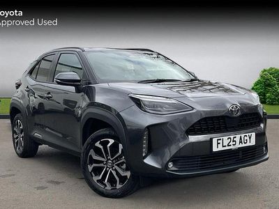 Used Toyota Yaris Hybrid Design 116 HP (85 kW) 2025 Grey