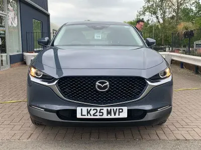 Używany Mazda CX-30 Center-Line 140 KM (102 kW) 2025 Szary SUV
