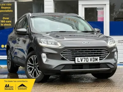 Używany Ford Kuga Titanium 120 KM (88 kW) 2021 Szary SUV