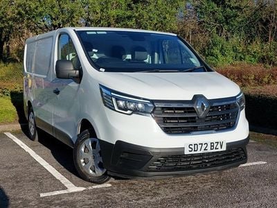 White Used 2022 Renault Trafic Business MPV | £15,998 (A bit pricey)