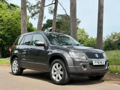 Used Suzuki Grand Vitara SZ5 129 HP (94 kW) 2011 Grey SUV