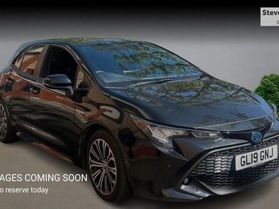 Begagnad Toyota Corolla Design 122 HK (89 kW) 2022 Halvkombi