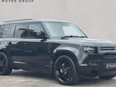 Used Land Rover Defender HSE Dynamic 300 HP (220 kW) 2023 SUV