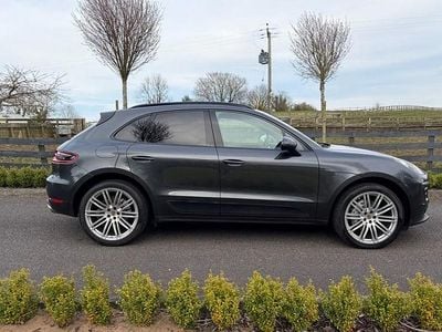 Used Porsche Macan 258 HP (189 kW) 2016 SUV
