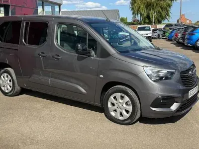 Used Vauxhall Combo S 102 HP (75 kW) 2022 Grey MPV