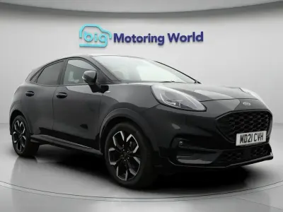 Usado Ford Puma ST-Line X 123 HP (90 kW) 2021 Preto SUV