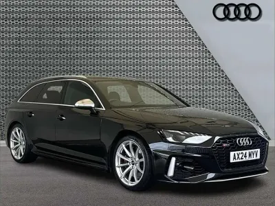Used Audi RS4 Design 444 HP (326 kW) 2024 Black Estate