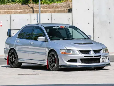 Used Mitsubishi Lancer 345 HP (253 kW) 2004 Silver Sedan