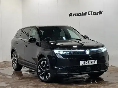 Used Vauxhall Grandland X 136 HP (100 kW) 2025 Black SUV